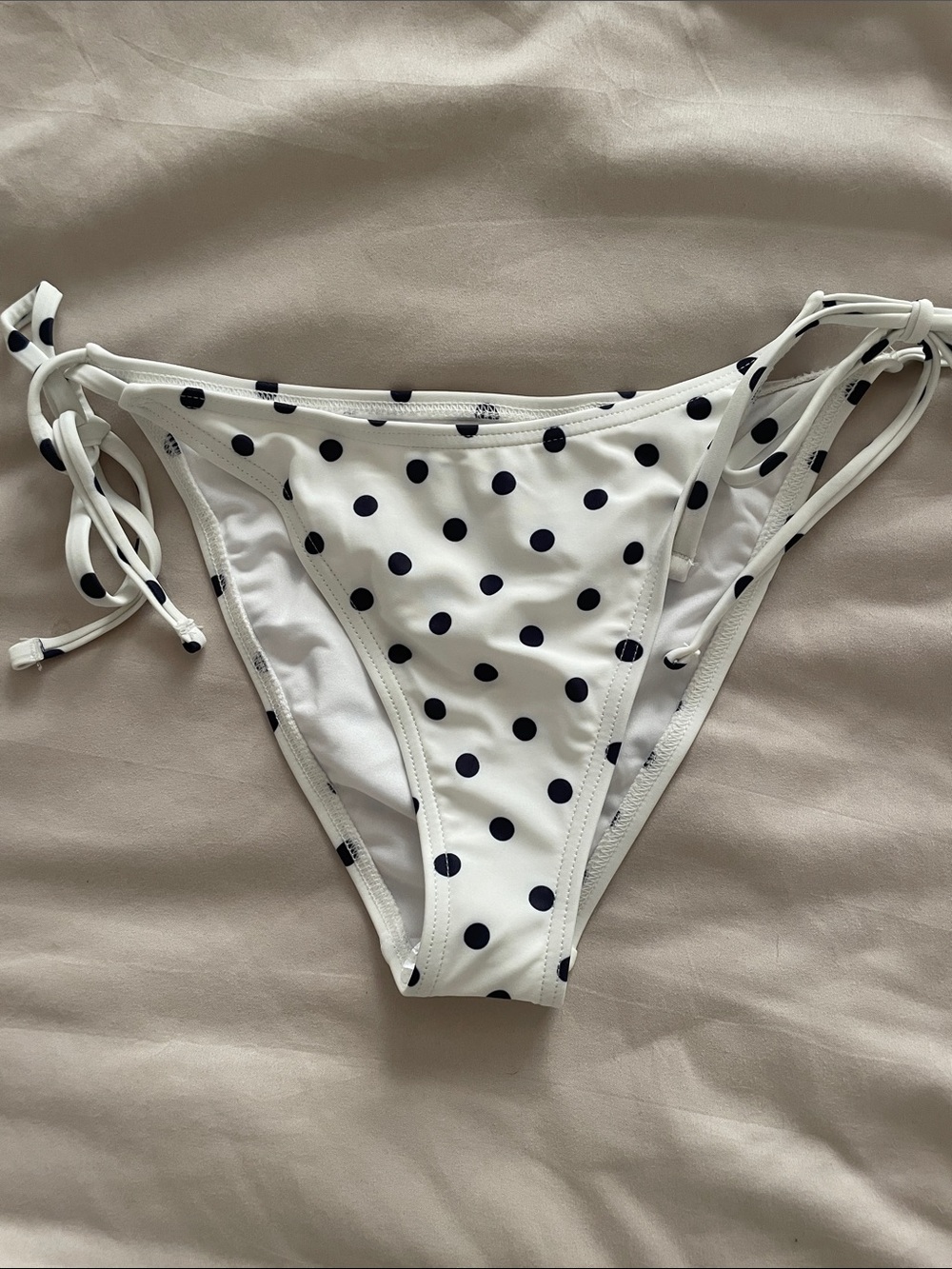 Simple Society Women’s White Polka Dot Tie-Side Bikini Bottom Size XS